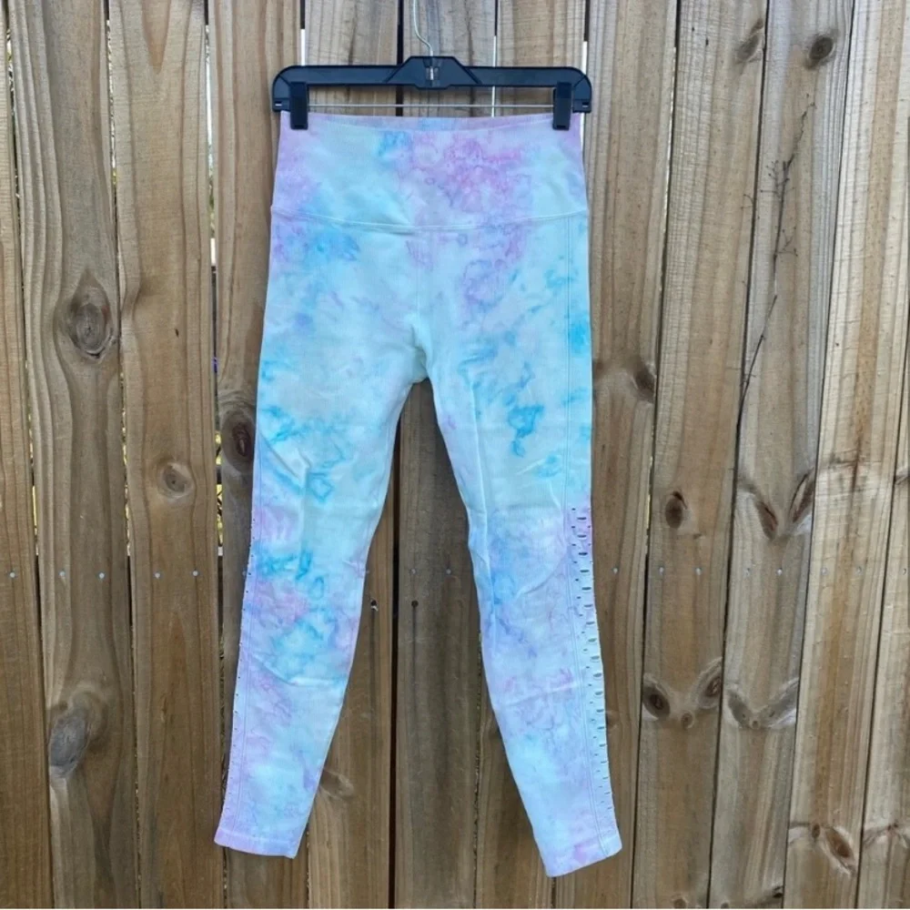 Spiritual gangster tie dye leggings - Picture 3 of 6